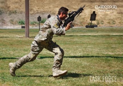 bocancii LOWA utilizati de mailitari si politie